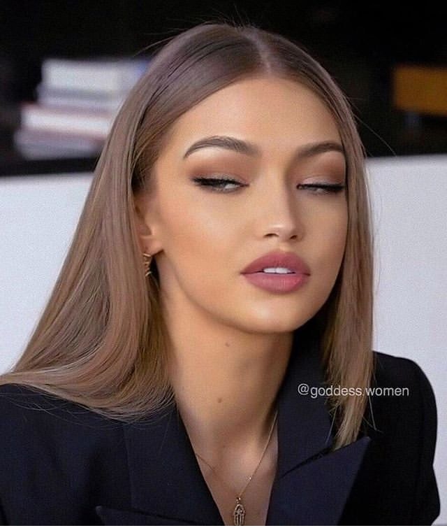 Bella