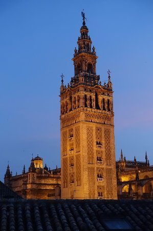 Lugar La Giralda 