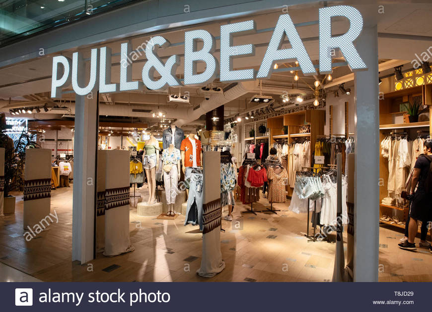 Place Pull&Bear