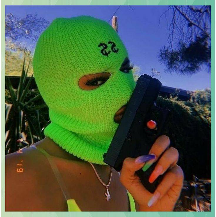 Social 𝑪𝑶𝑳𝑶𝑹𝑬𝑺