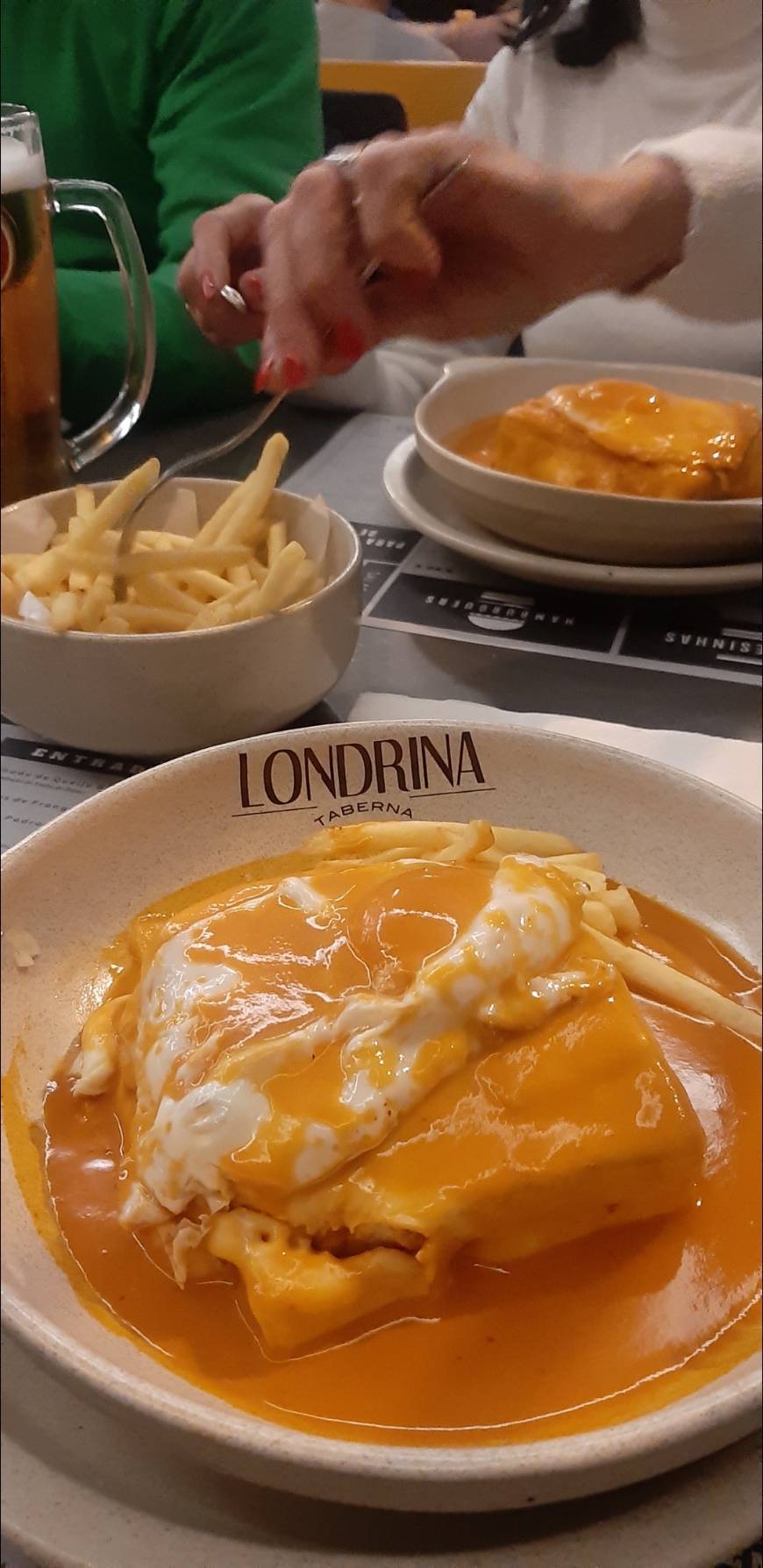 Restaurantes Taberna Londrina Paçô Vieira