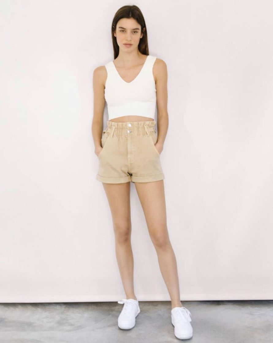 Fashion Short con cintura elástica y trabillas -Bershka-