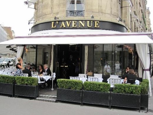 L’Avenue Restaurant 