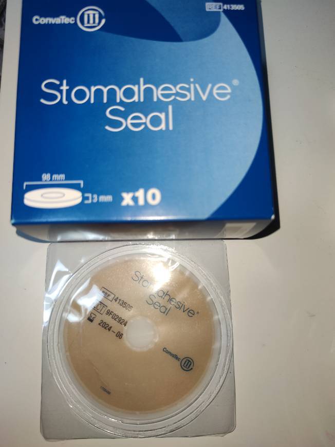 Fashion Stomahesive Seal 98mm