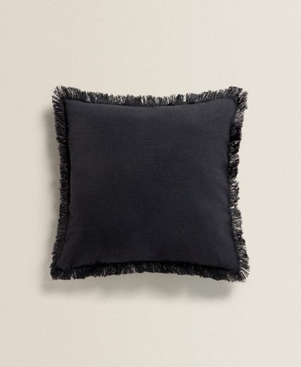 Capa de almofada cinzenta com franjas Zara Home 