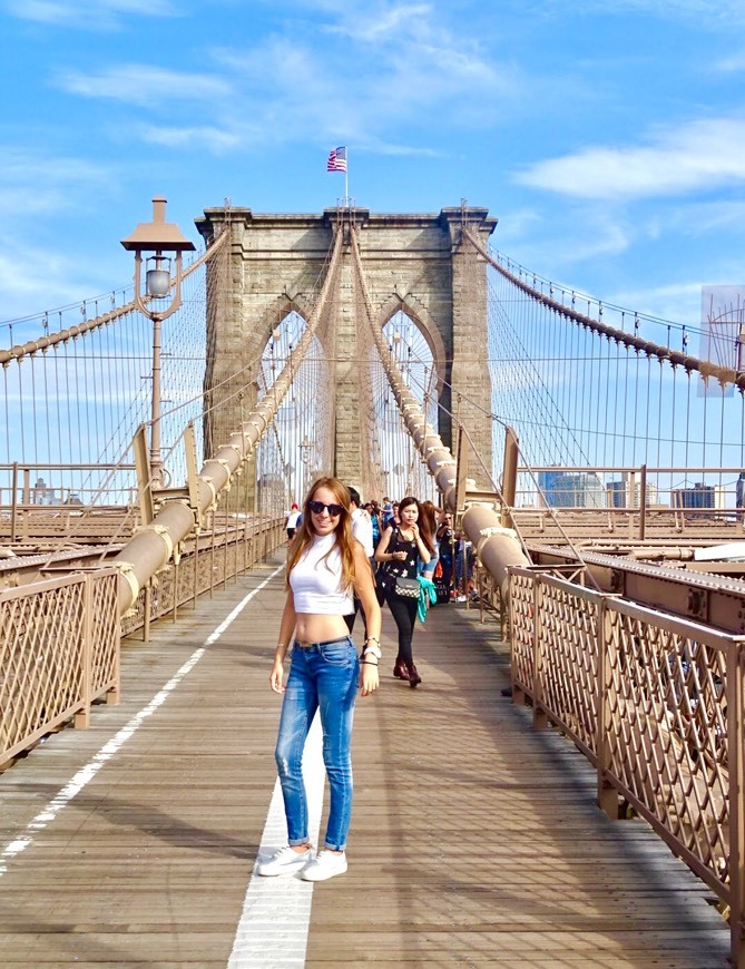 Place Brooklyn Bridge