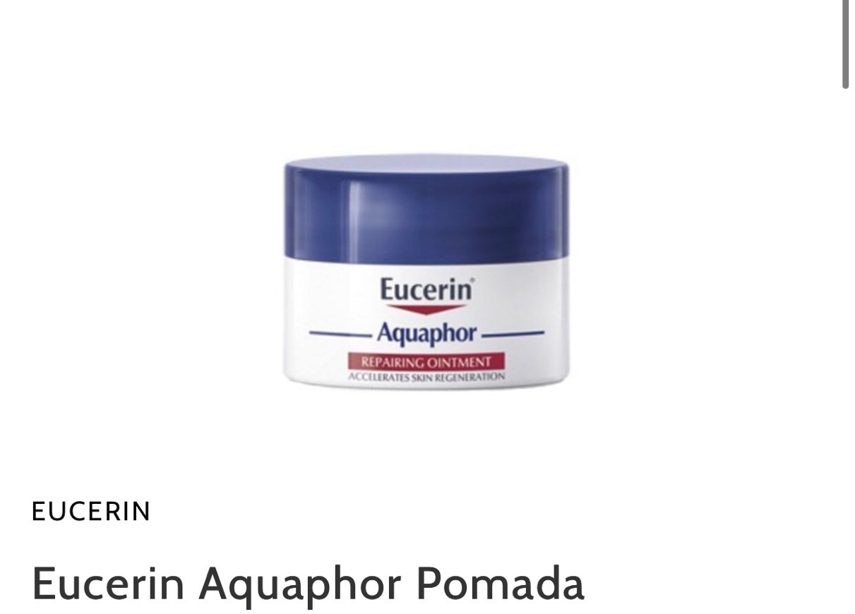 Social Eucerin Lábios