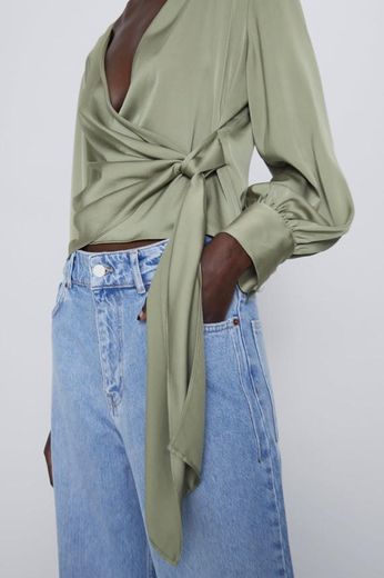 Blusa verde Zara
