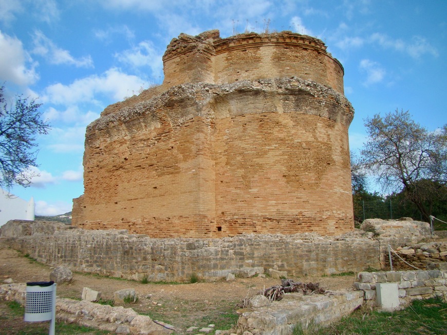 Places Ruínas Romanas de Milreu