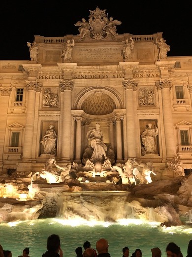 Fontana di Trevi