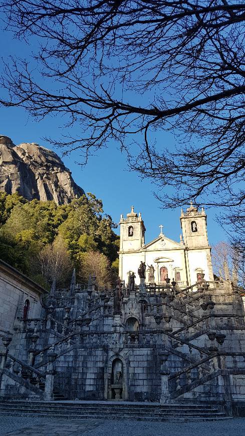 Lugar Santuario de Nossa Senhora da Peneda