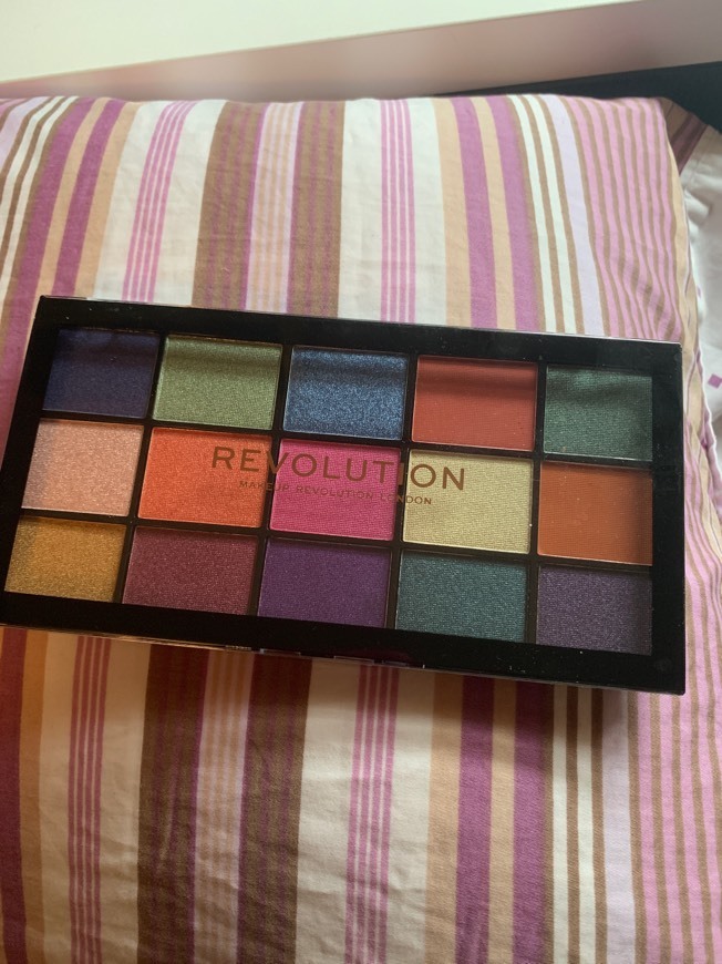 Product Revolution Reloaded Palette Affection