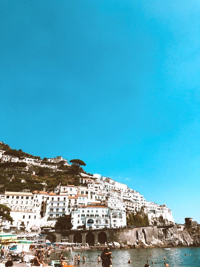 Place Amalfi