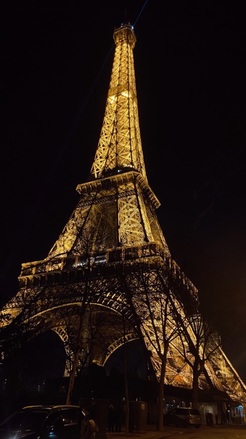 Place Torre Eiffel