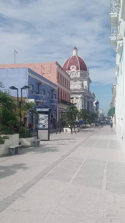 Place Cienfuegos
