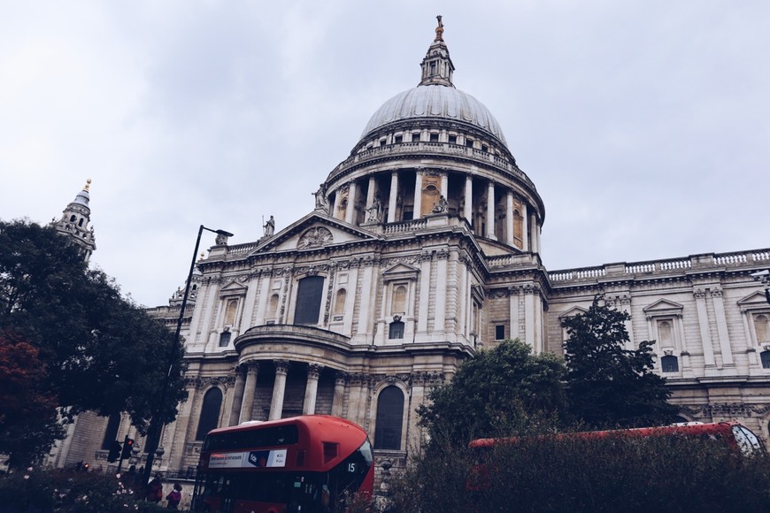 Place Catedral de Saint Paul