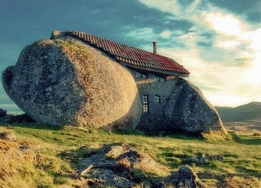 Casa do Penedo