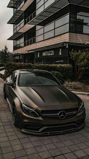 Moda Mercedes AMG