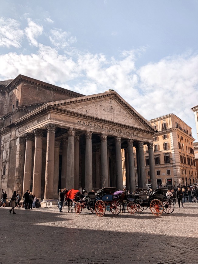 Place Pantheon