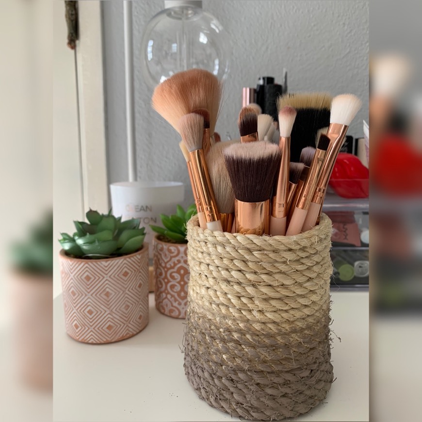 Copo para pincéis - handmade 🌷