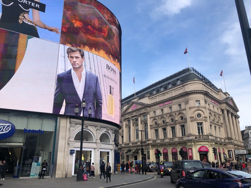 Place Piccadilly Circus