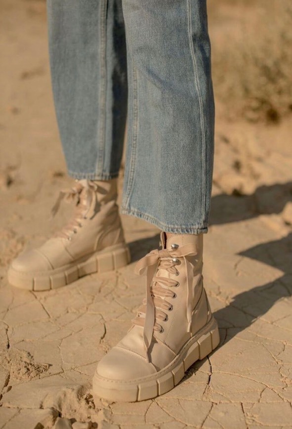 Social Combat boots