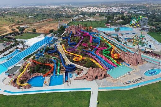 Slide Splash: Parque Aquático 