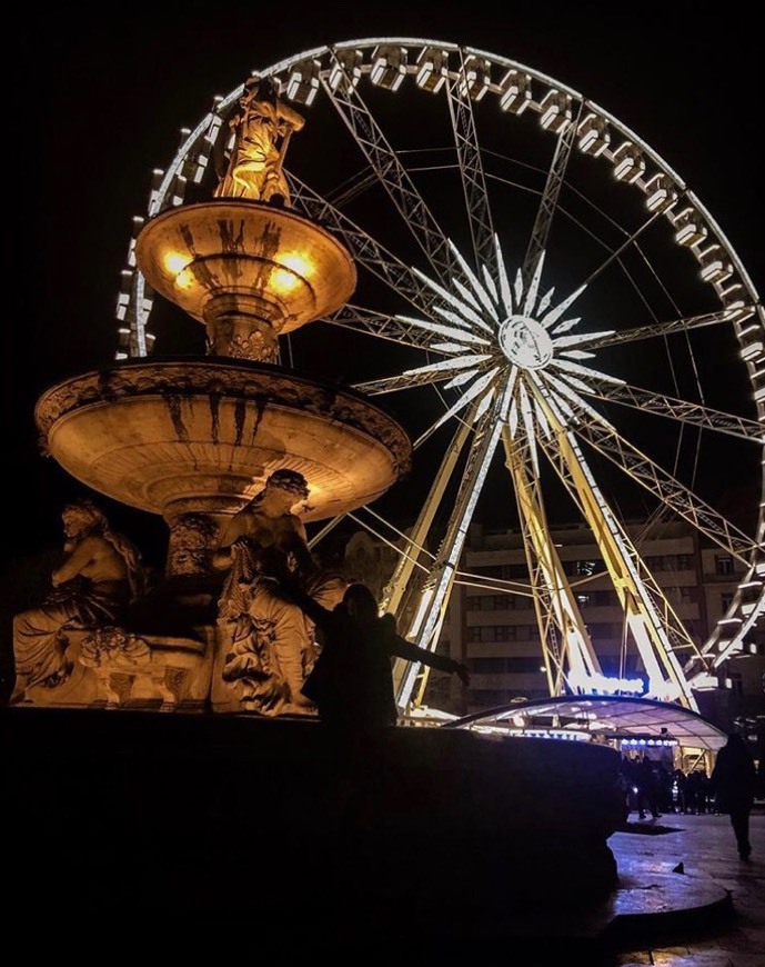 Place Budapest eye