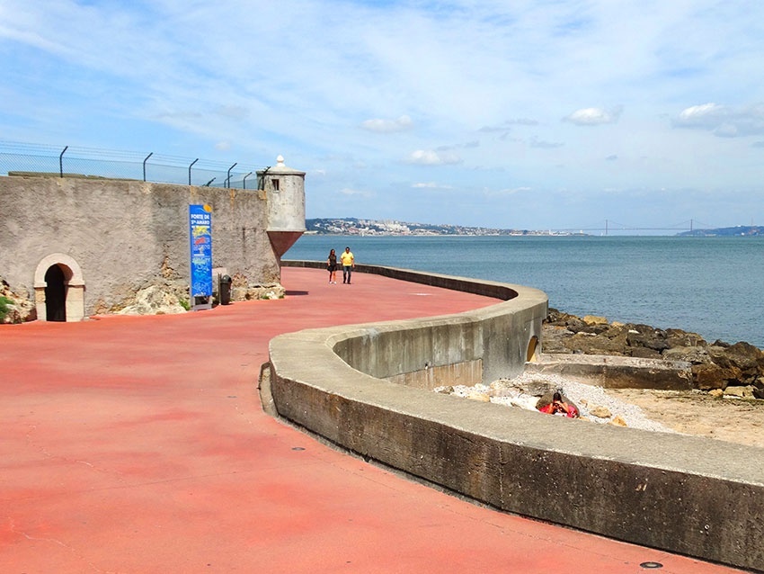 Place Passeio Marítimo de Oeiras