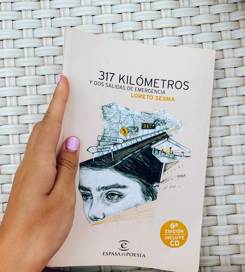 Book 317 kilómetros y dos salidas de emergencia