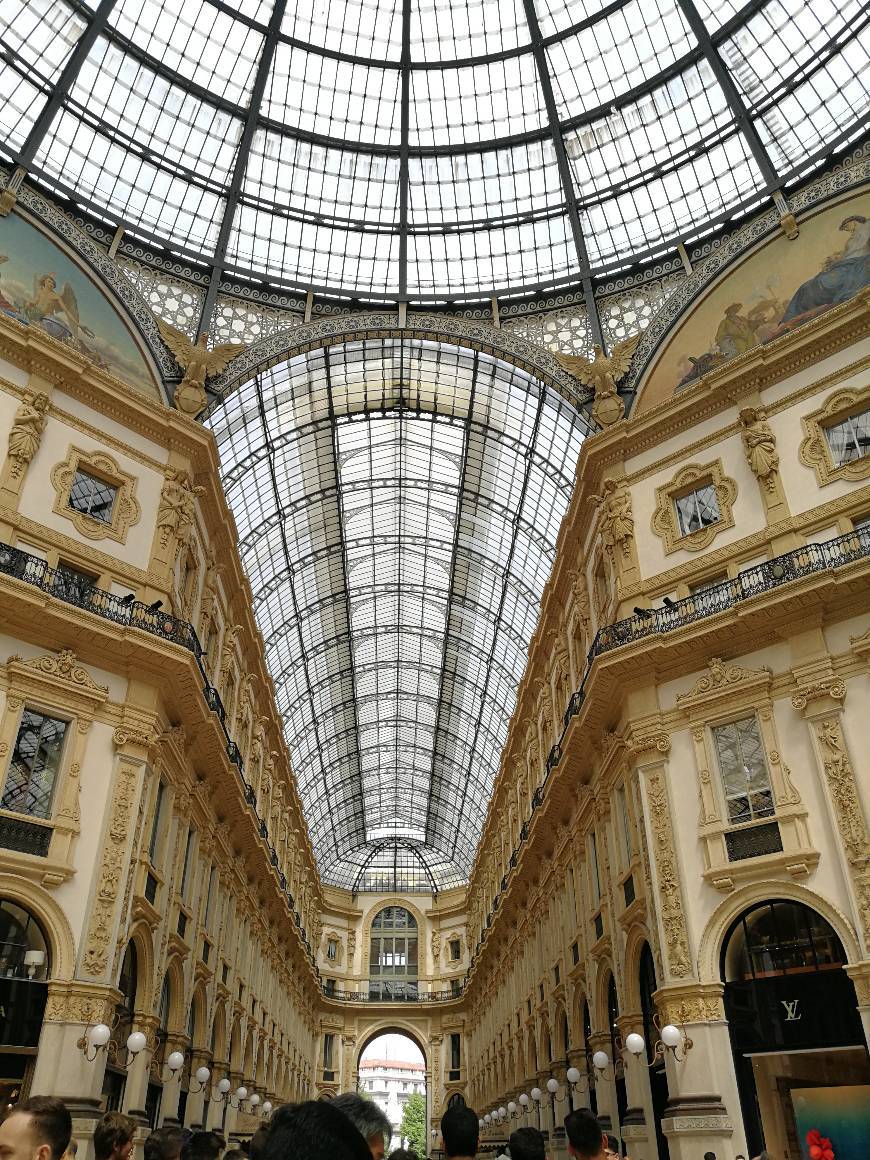 Lugar Galería Vittorio Emanuele II