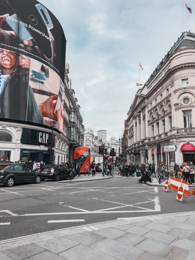 Lugar Piccadilly Circus