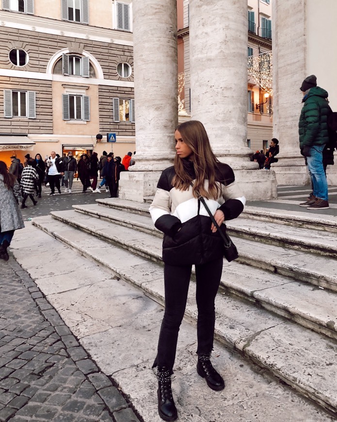 Place Piazza del Popolo