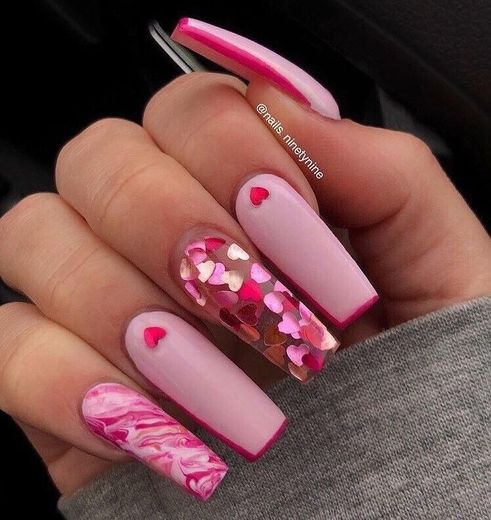 Pink hearts 💕