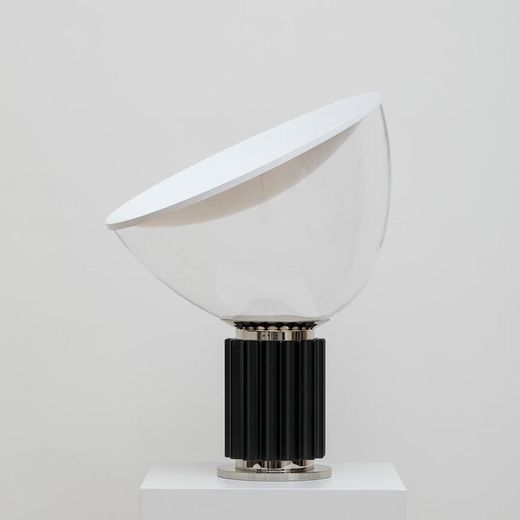 Lámpara Taccia negro de Flos original