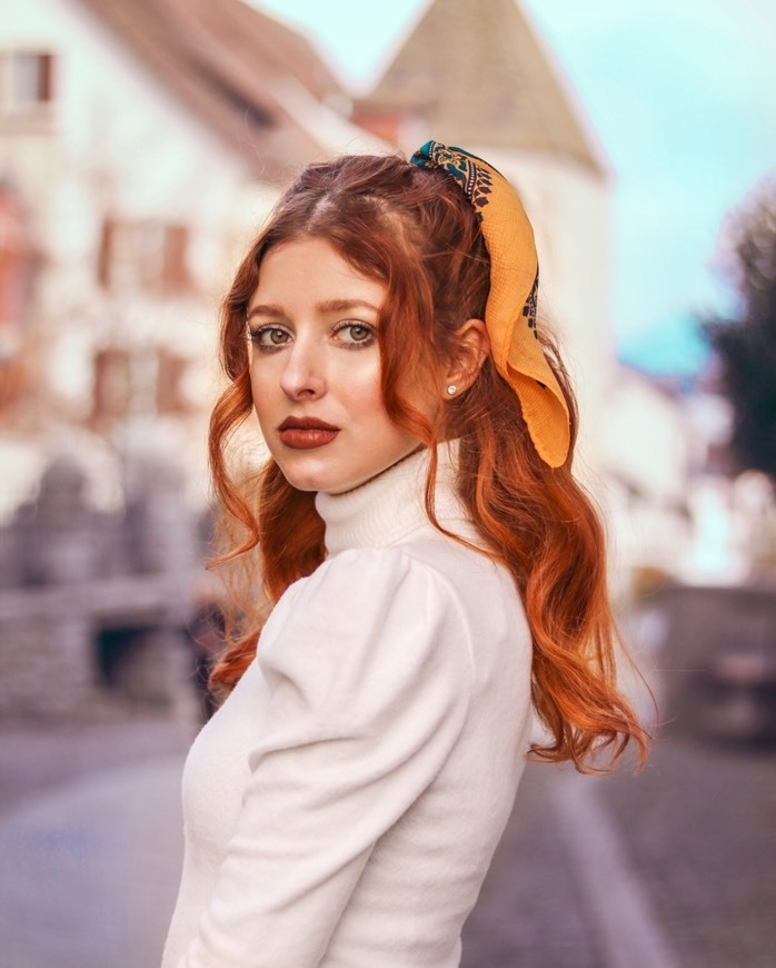 Social Nicole Ariana- YouTube