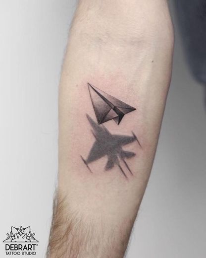 Avião de papel Tatto