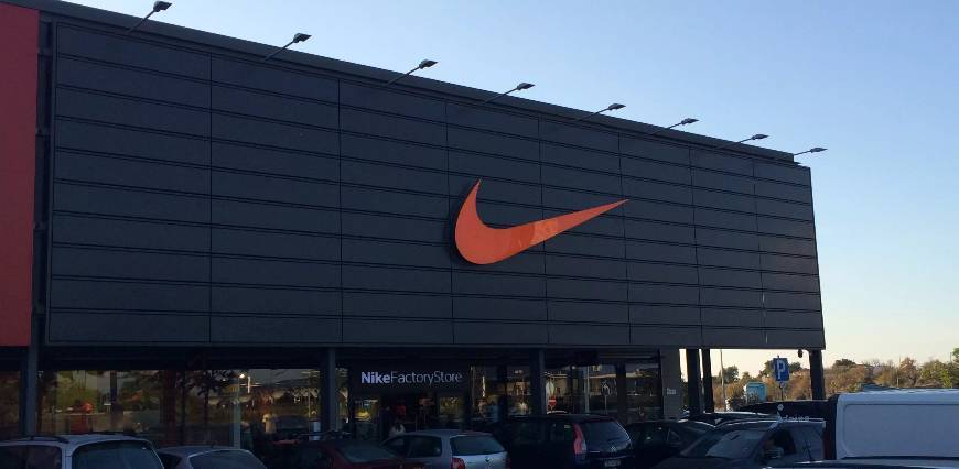 Lugar Nike Factory Store