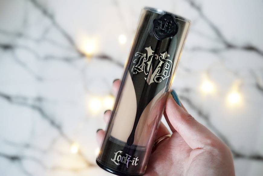 Producto Kat von D Lock It foundation