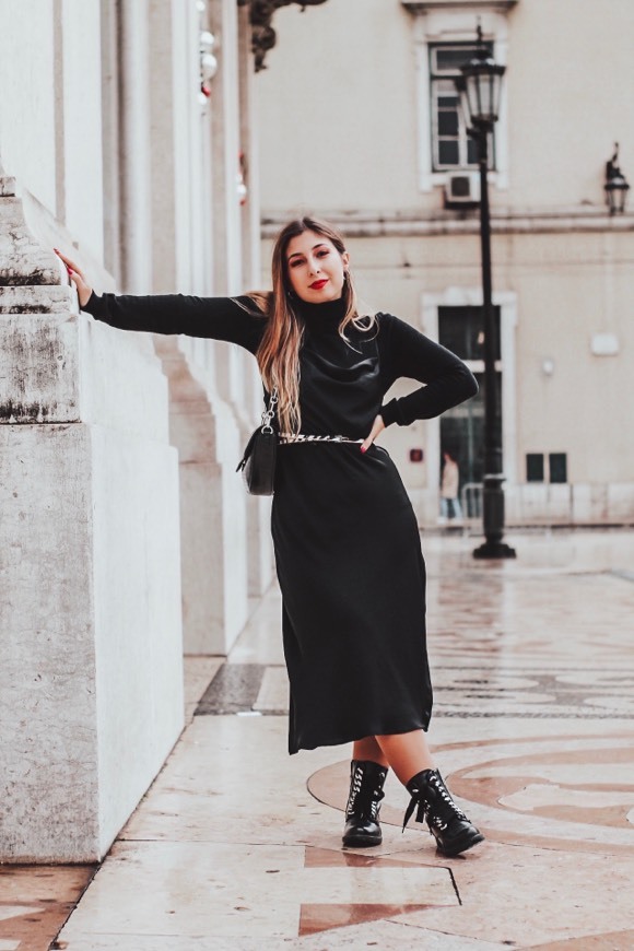 Vestido tipo lingerie Zara