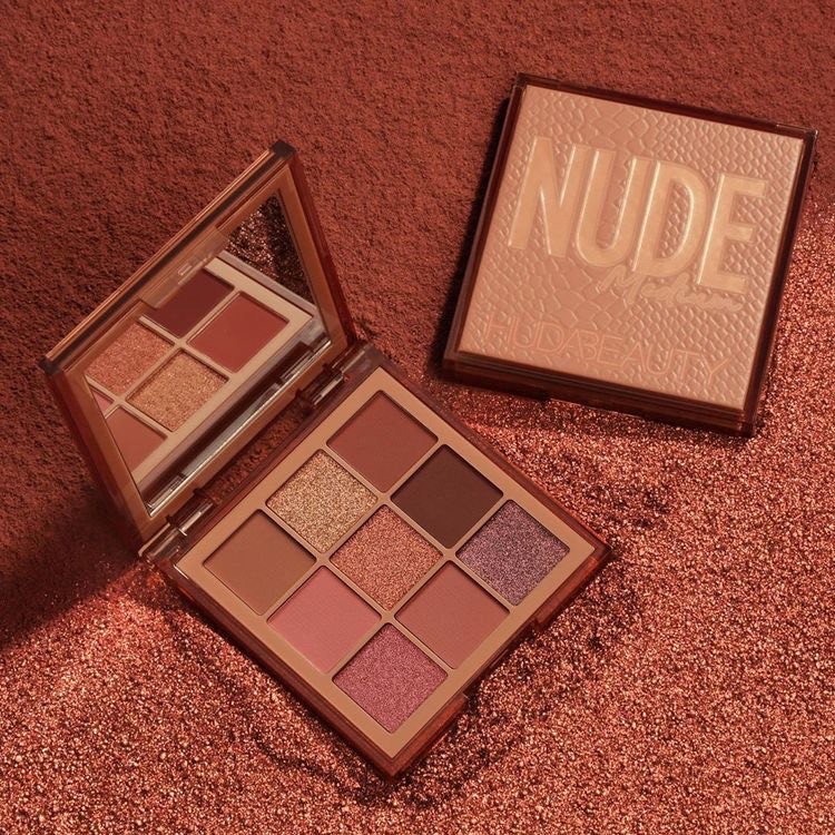 Productos Huda Beauty Nude Obsessions