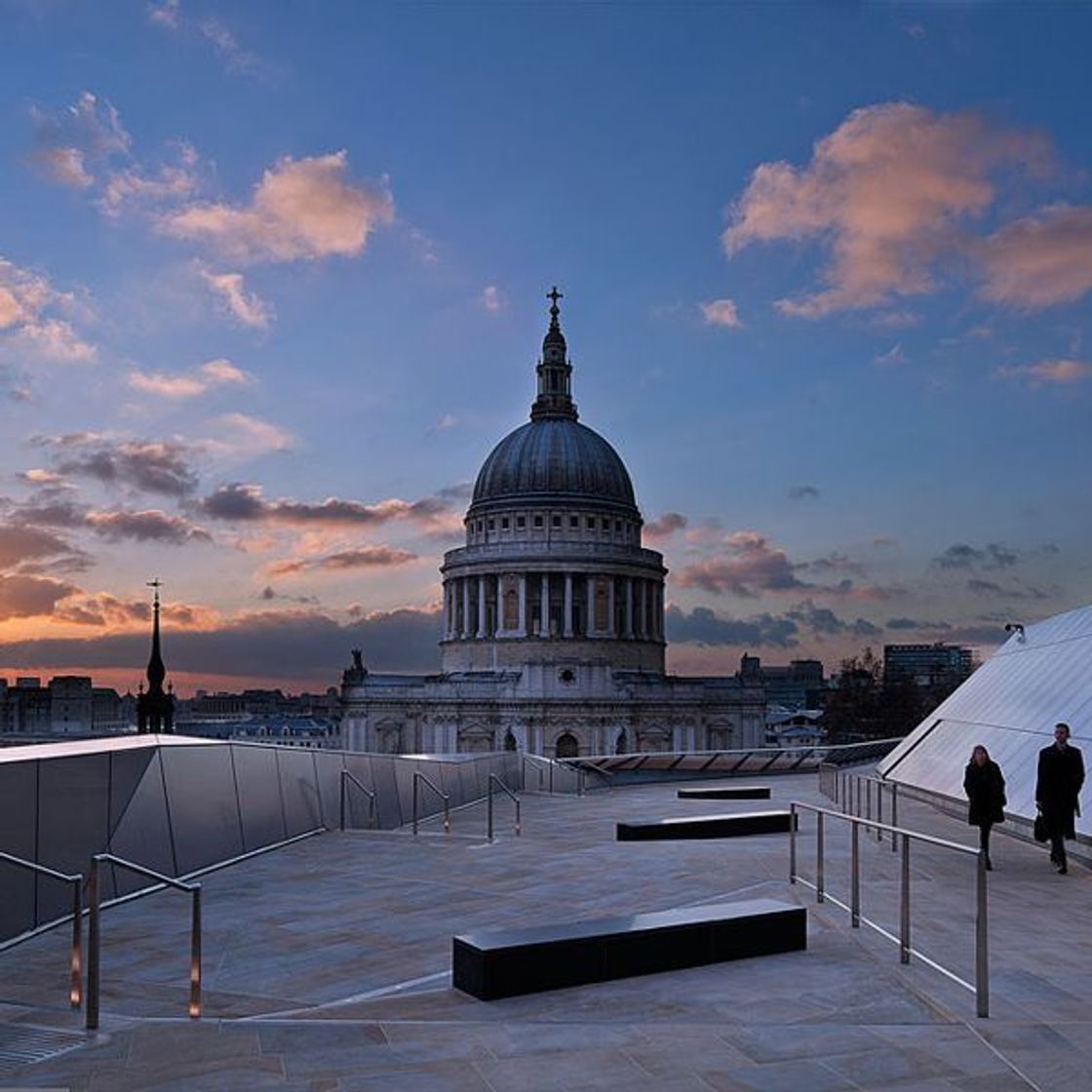 Lugar One New Change viewpoint on top