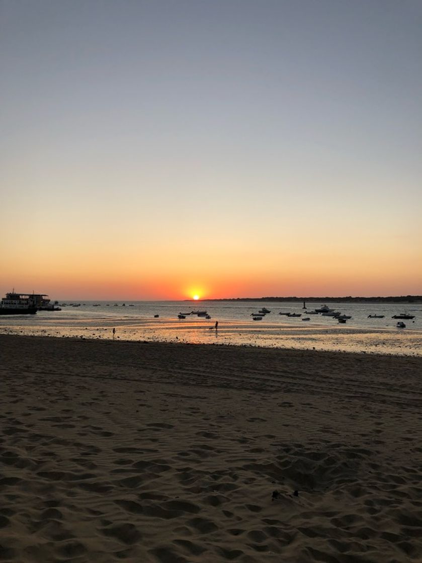 Lugar Playa de Bajo de Guía