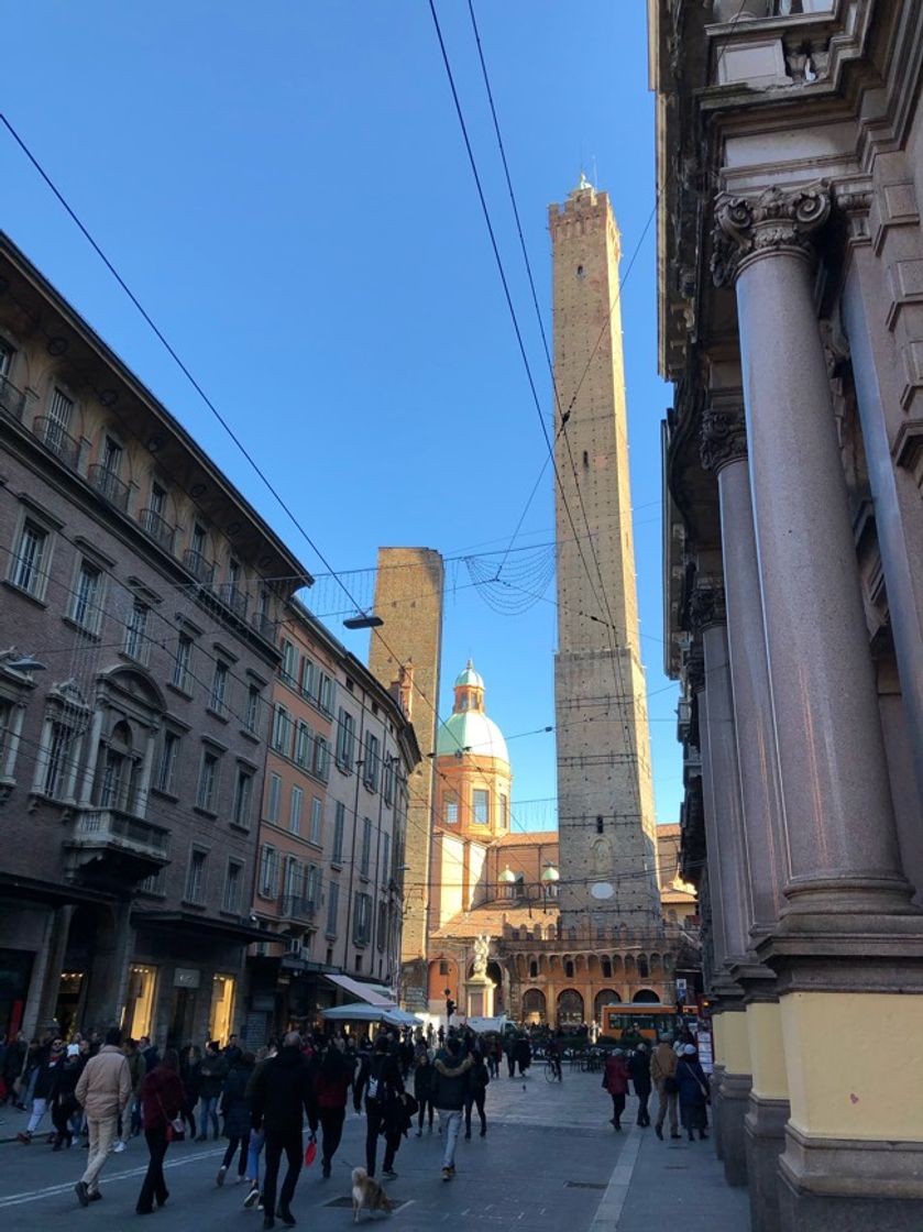 Lugar Torre Asinelli