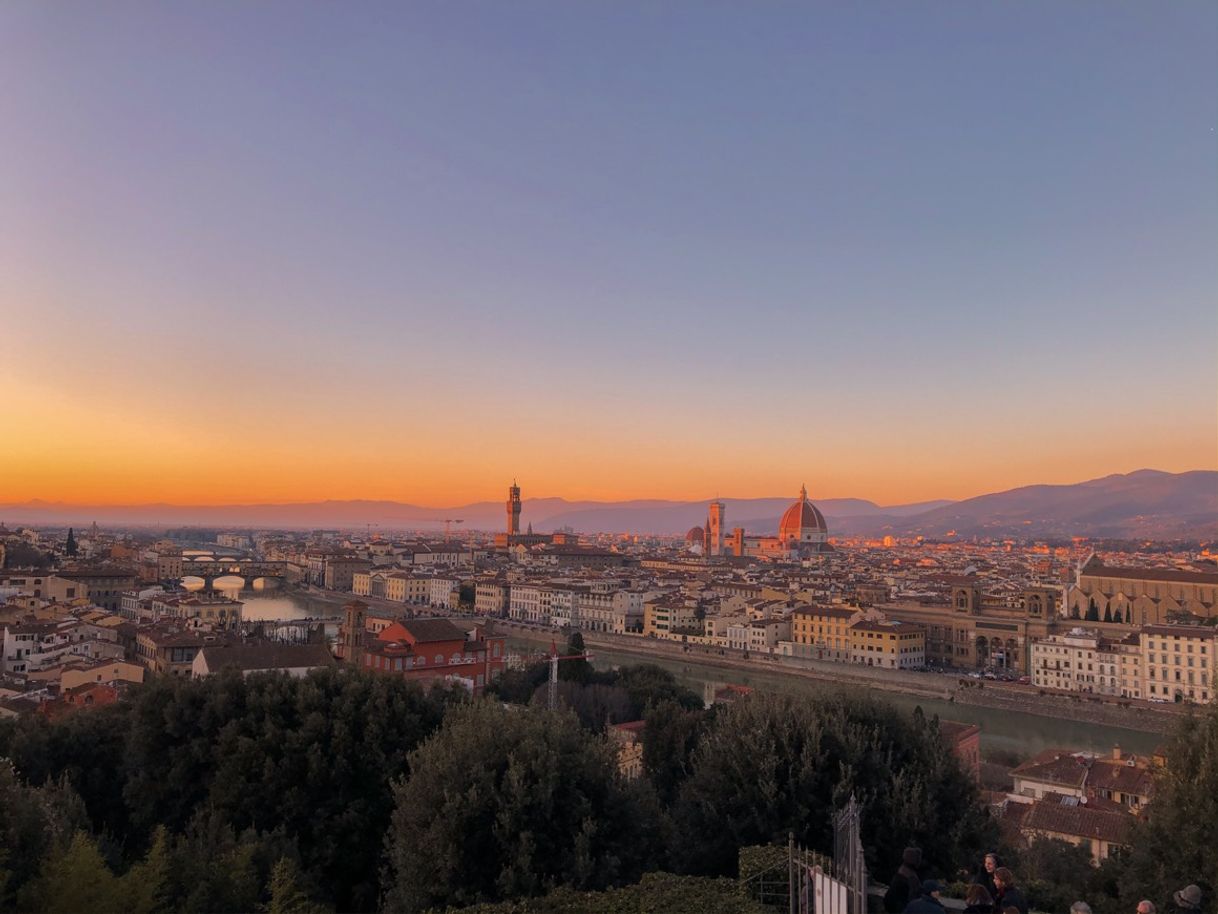 Lugar Piazzale Michelangelo