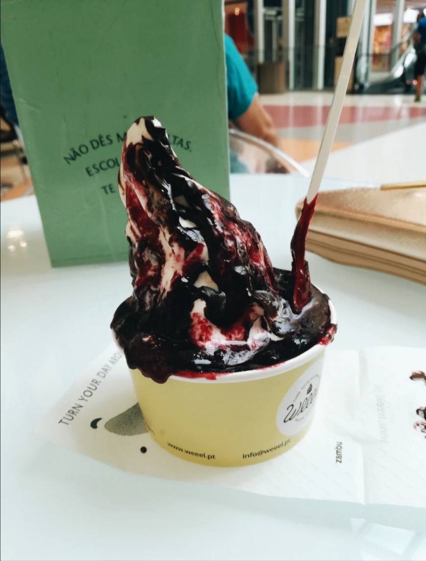 Restaurants Weeel Frozen Yogurt - Iogurte Gelado