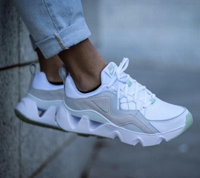 Social Zapatillas Deportivas de Mujer NIKE RYZ en Cuero Blanco y Verde BQ4153-101