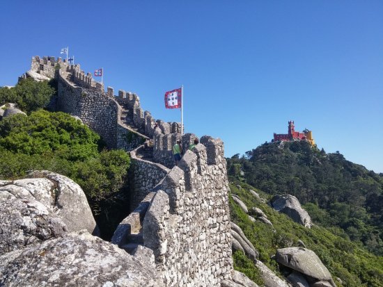 Places Castelo dos Mouros