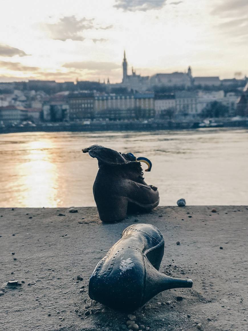 Lugar Shoes on the Danube Bank