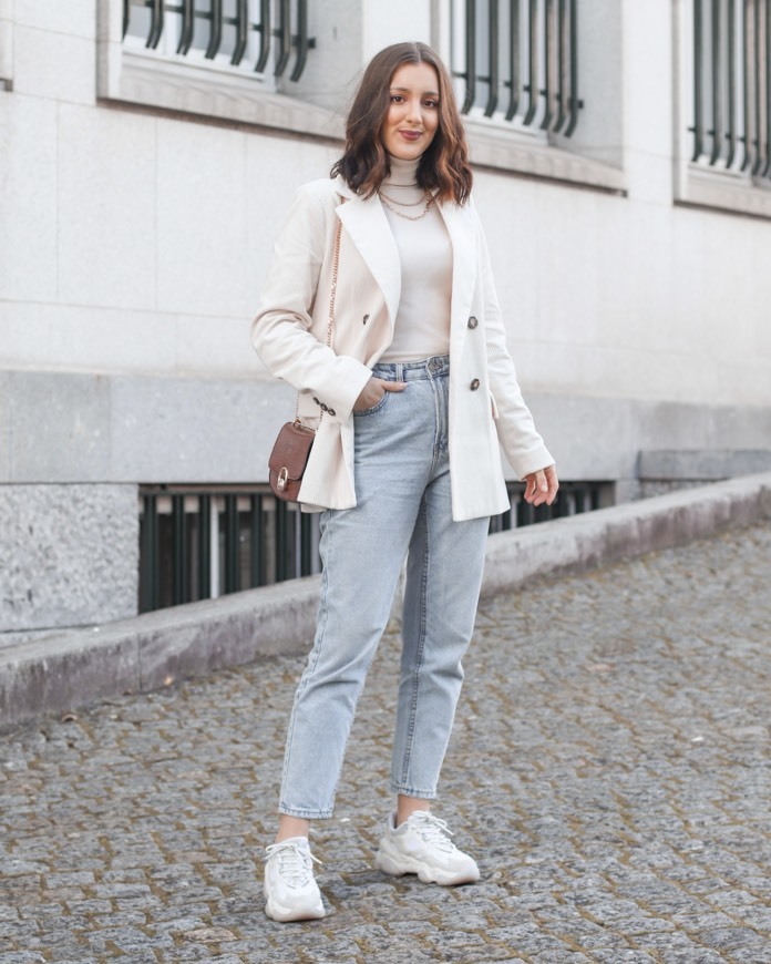 Social Jeans mom fit ZARA (similar)